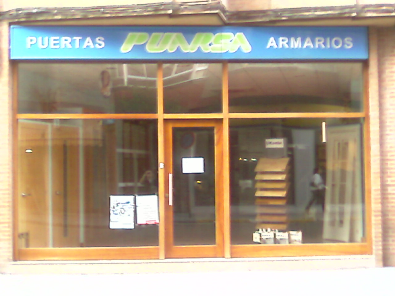 Fachada tienda